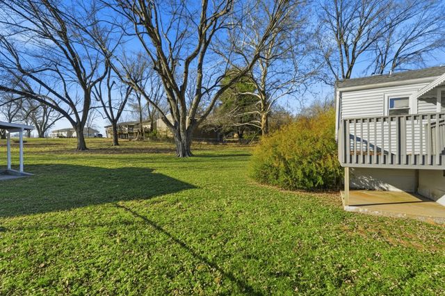 2740 E Republic Road, Springfield, MO 65804