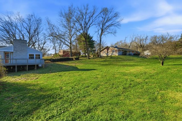 2740 E Republic Road, Springfield, MO 65804