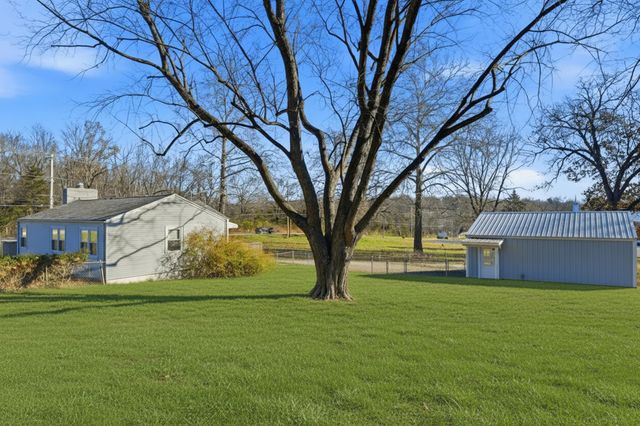 2740 E Republic Road, Springfield, MO 65804