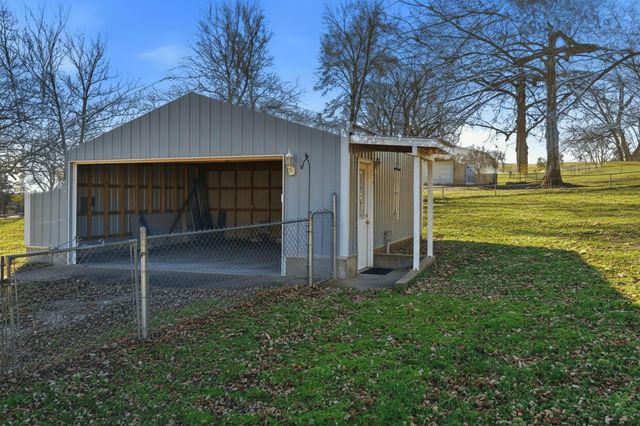2740 E Republic Road, Springfield, MO 65804