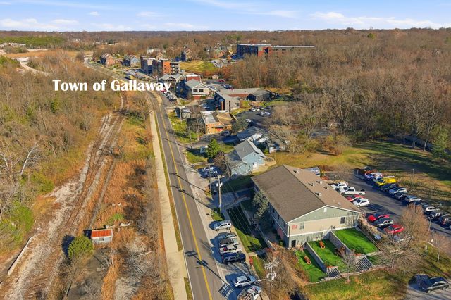 2740 E Republic Road, Springfield, MO 65804