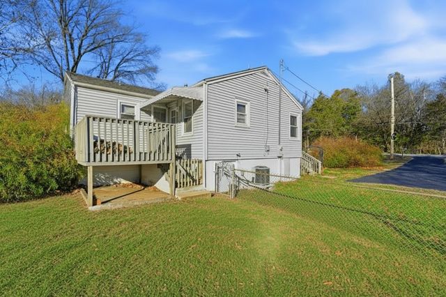 2740 E Republic Road, Springfield, MO 65804