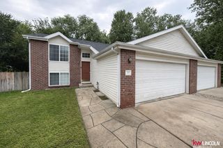 218 W Irving Street, Lincoln, NE 68521