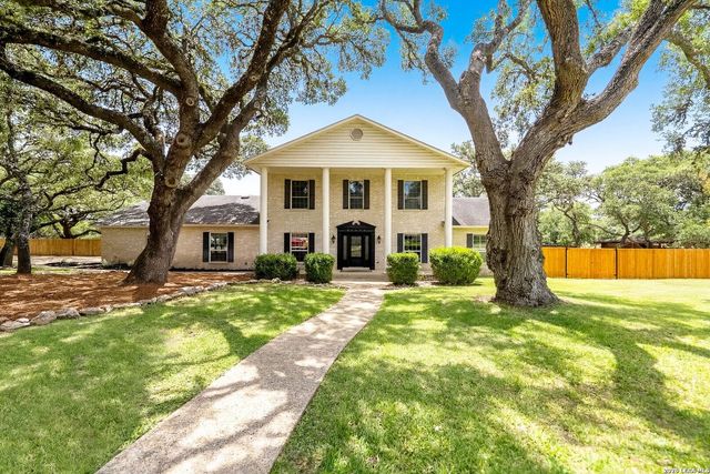 29279 Seabiscuit Dr, Boerne, TX 78015