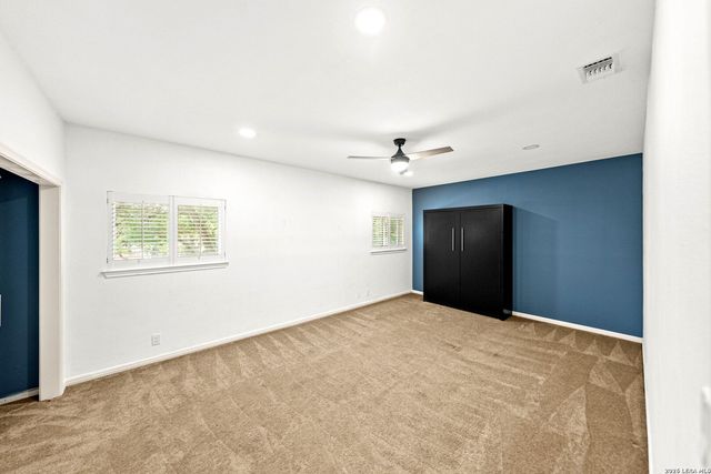 29279 Seabiscuit Dr, Boerne, TX 78015
