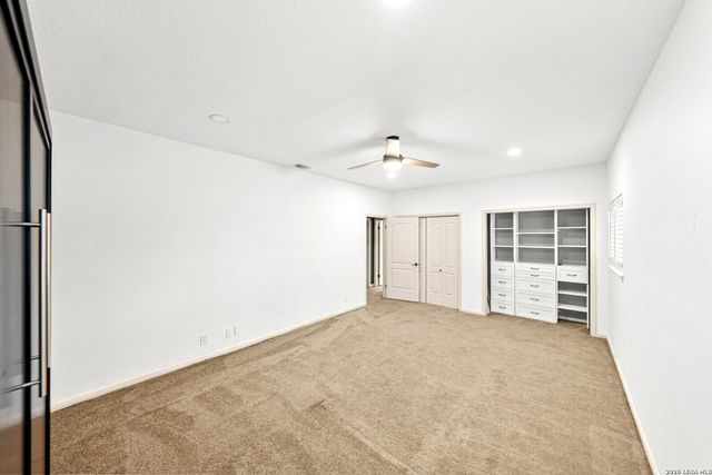 29279 Seabiscuit Dr, Boerne, TX 78015