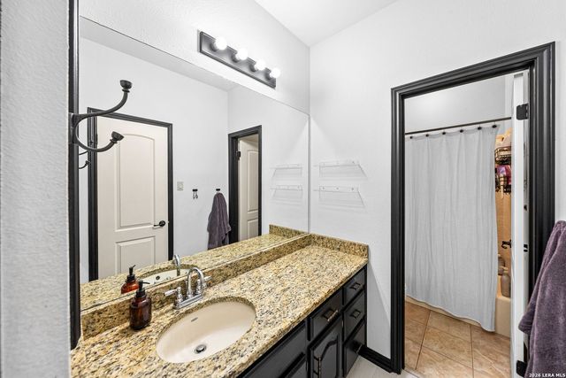 29279 Seabiscuit Dr, Boerne, TX 78015