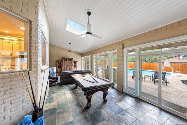 29279 Seabiscuit Dr, Boerne, TX 78015