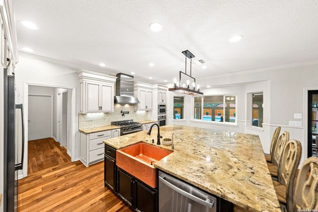 29279 Seabiscuit Dr, Boerne, TX 78015