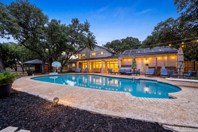 29279 Seabiscuit Dr, Boerne, TX 78015