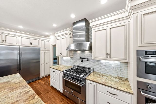 29279 Seabiscuit Dr, Boerne, TX 78015