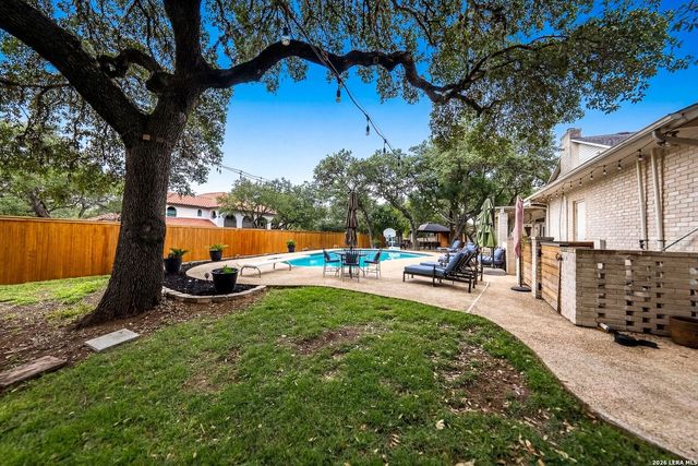 29279 Seabiscuit Dr, Boerne, TX 78015