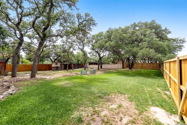 29279 Seabiscuit Dr, Boerne, TX 78015