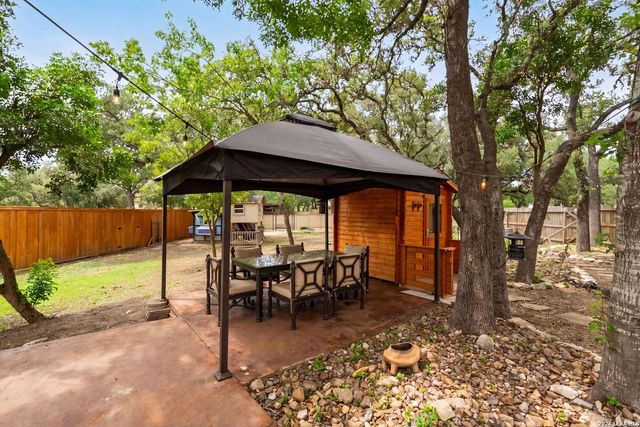 29279 Seabiscuit Dr, Boerne, TX 78015