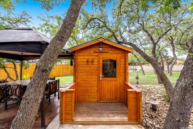 29279 Seabiscuit Dr, Boerne, TX 78015
