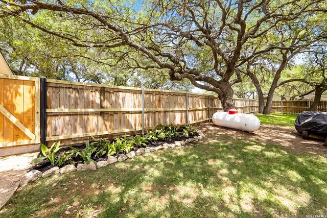 29279 Seabiscuit Dr, Boerne, TX 78015