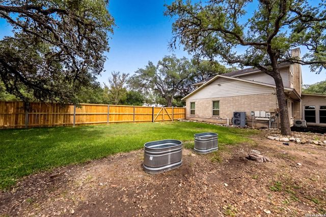 29279 Seabiscuit Dr, Boerne, TX 78015