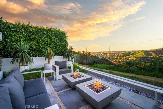 1630 Del Mar, Laguna Beach, CA 92651