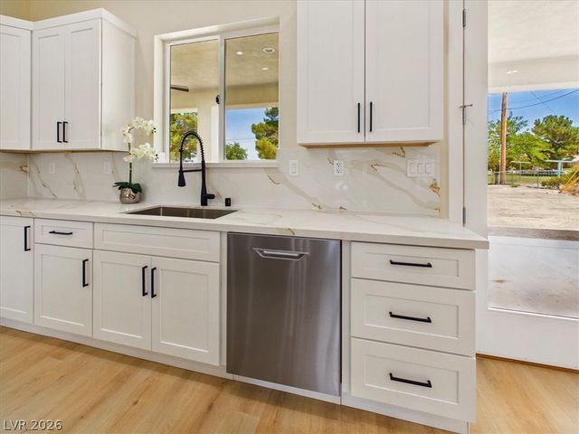 2861 South Firestone Court, Pahrump, NV 89048