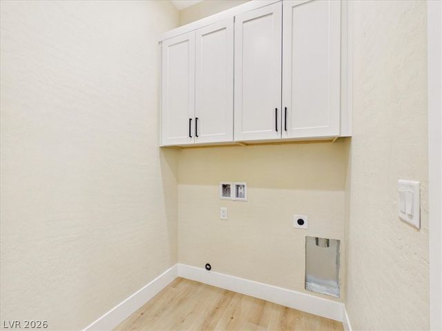 2861 South Firestone Court, Pahrump, NV 89048