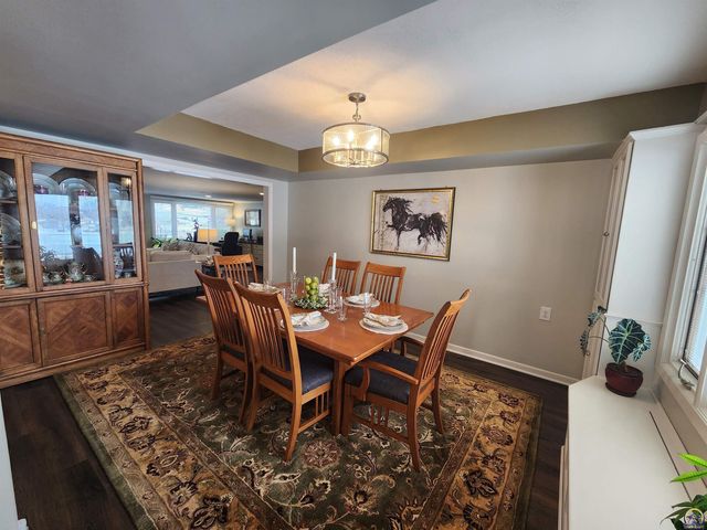 7 Lakeshore DR, Emporia, KS 66801