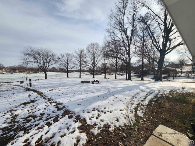 7 Lakeshore DR, Emporia, KS 66801