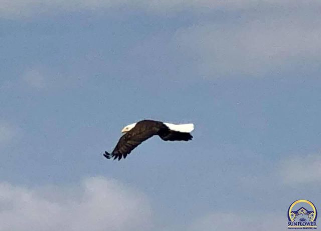 7 Lakeshore DR, Emporia, KS 66801