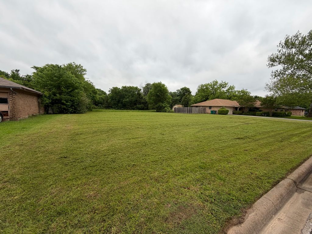 712 E Olive Street 718, Sherman, TX 75090