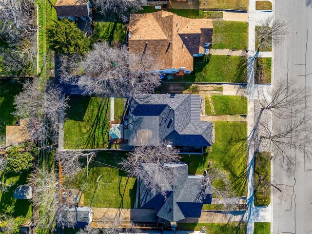 4216 Curzon Avenue, Fort Worth, TX 76107