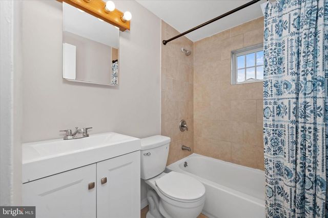 20 RAMBLETON DR, New Castle, DE 19720