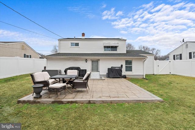 20 RAMBLETON DR, New Castle, DE 19720