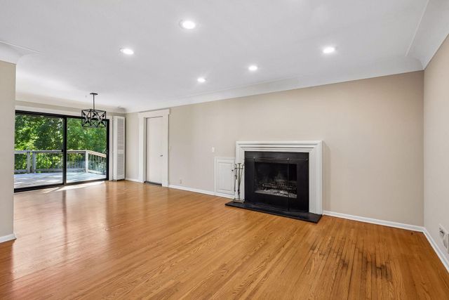 111 Chevy Chase Drive, Wayzata, MN 55391