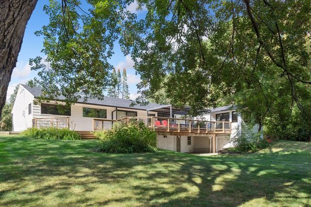 111 Chevy Chase Drive, Wayzata, MN 55391