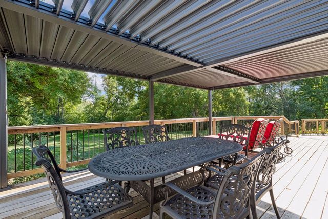111 Chevy Chase Drive, Wayzata, MN 55391
