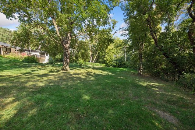 111 Chevy Chase Drive, Wayzata, MN 55391