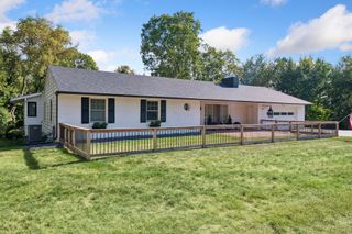 111 Chevy Chase Drive, Wayzata, MN 55391