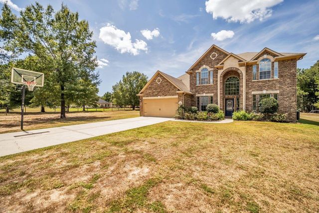 9061 Water Buck Lane, Conroe, TX 77303