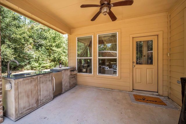 9061 Water Buck Lane, Conroe, TX 77303