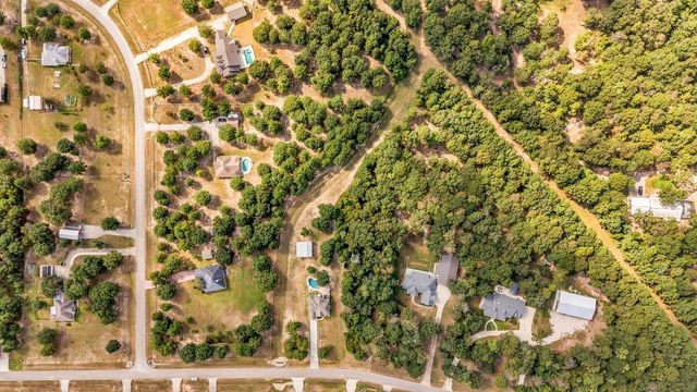 9061 Water Buck Lane, Conroe, TX 77303