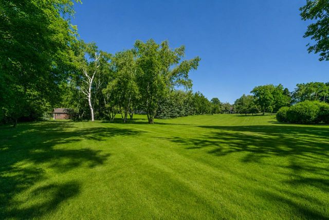 6725 Brook ROAD, Franksville, WI 53126