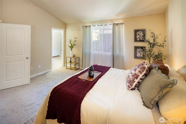 19601 Rosebud Place NE, Poulsbo, WA 98370