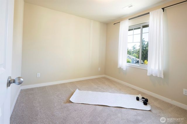 19601 Rosebud Place NE, Poulsbo, WA 98370