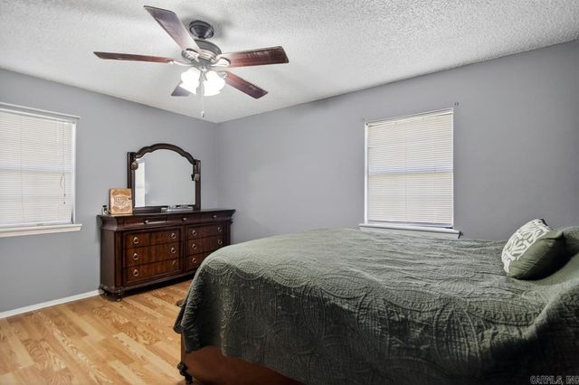 1 Whippoorwill, Sheridan, AR 72150