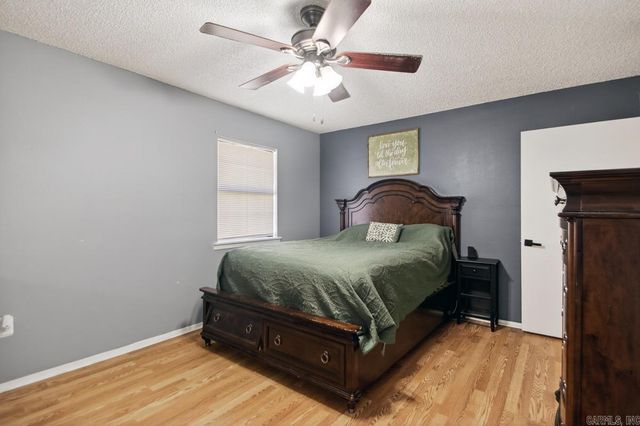 1 Whippoorwill, Sheridan, AR 72150