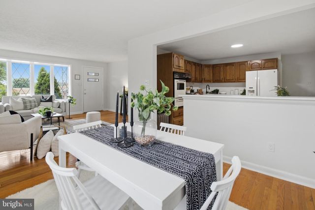 8302 BERKFIELD RD, Baltimore, MD 21237
