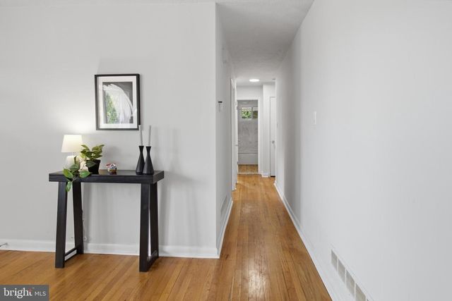 8302 BERKFIELD RD, Baltimore, MD 21237