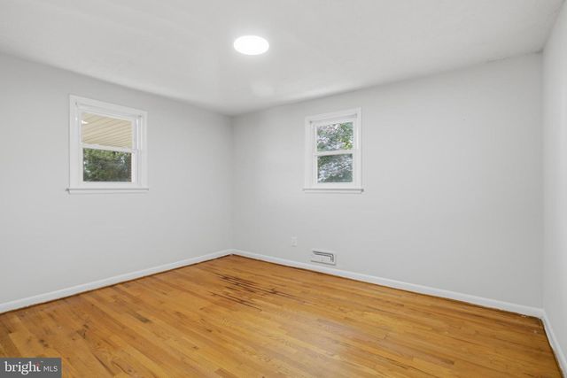 8302 BERKFIELD RD, Baltimore, MD 21237