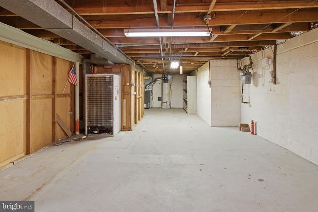 8302 BERKFIELD RD, Baltimore, MD 21237