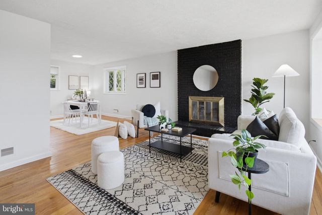8302 BERKFIELD RD, Baltimore, MD 21237