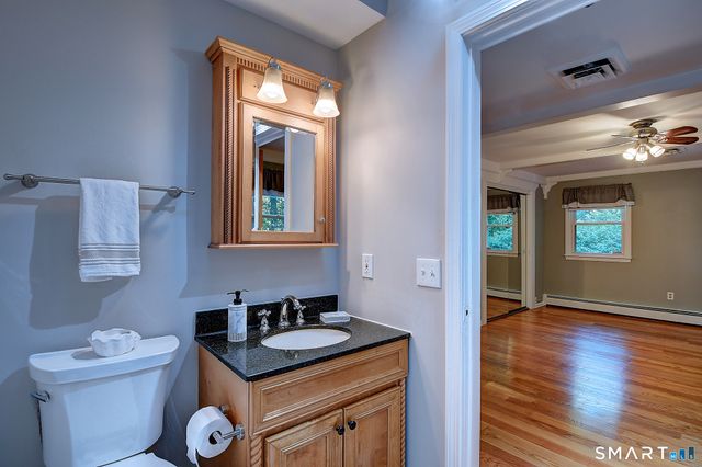 1387 New London Turnpike, Glastonbury, CT 06033